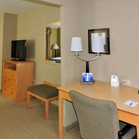 Marco Laguardia Hotel & Suites New York Buitenkant foto